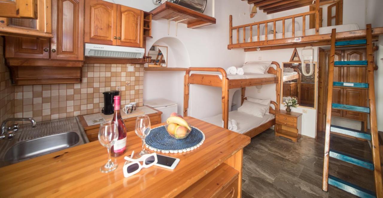 Bright & Relaxing Loft With Attic Room In The Heart Of Mykonos City Mykonos Town Екстериор снимка