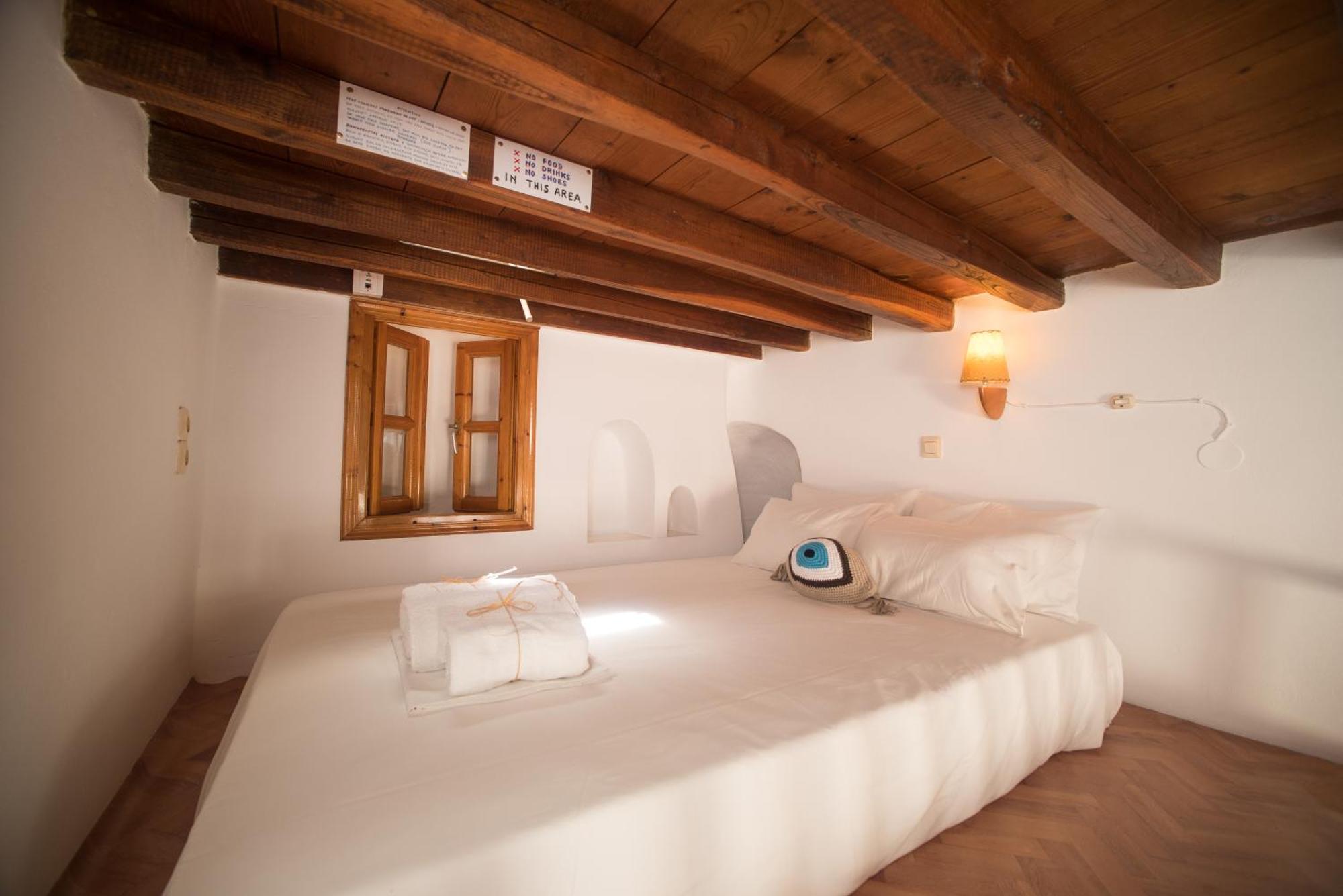 Bright & Relaxing Loft With Attic Room In The Heart Of Mykonos City Mykonos Town Екстериор снимка